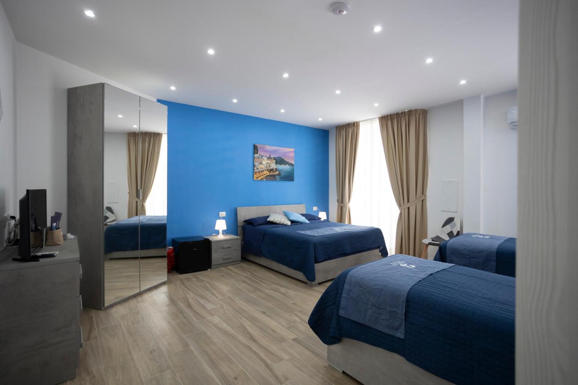 Giuly Suites & Rooms Neapol Zewnętrze zdjęcie